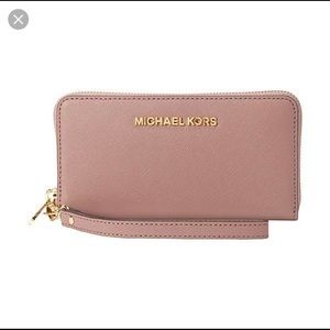 Michael Kors | Blush pink wallet/wristlet